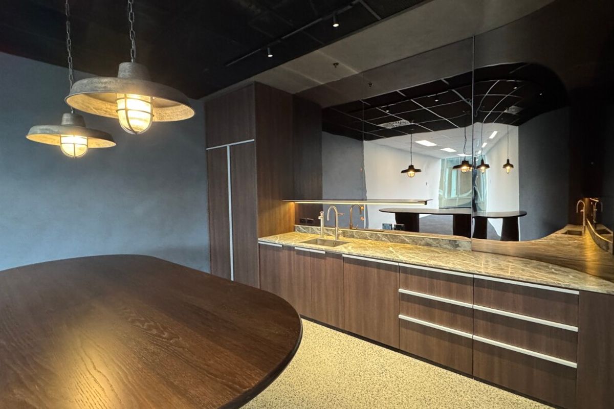 New modern office suite in Wynyard - Vista 2