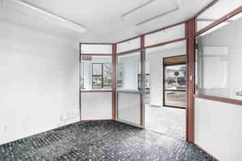 Main Street Commercial  Lease Opportunity