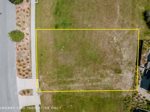 8 McAdam Drive, Jacks Point