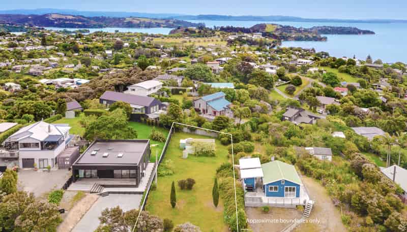 26 Pacific Parade, Oneroa