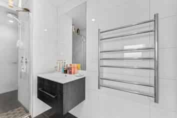 410/8 Lakewood Court, Manukau