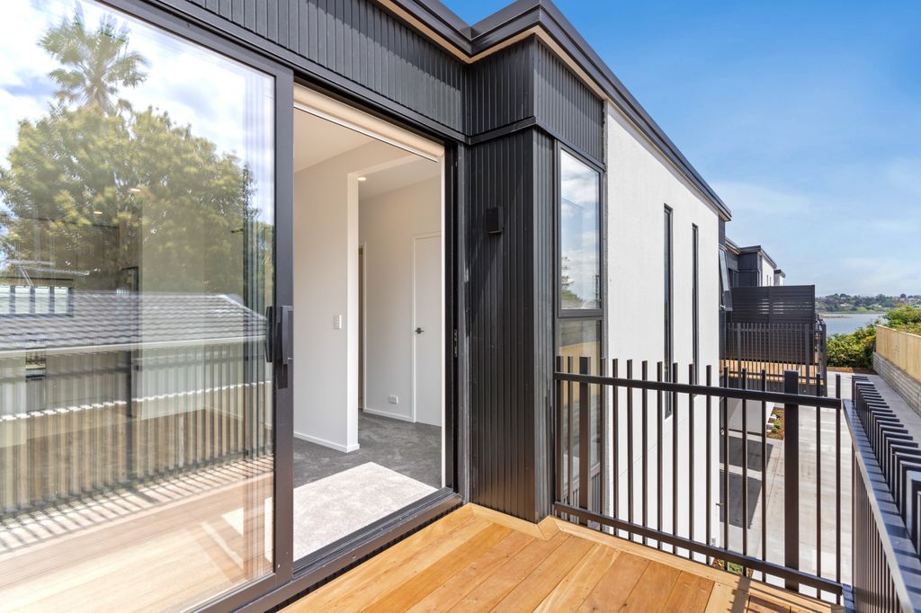 Modern Luxury Living 1