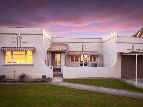 8 Russell Street, Palmerston North Central