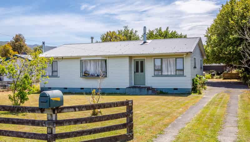 125 Revans Street, Featherston