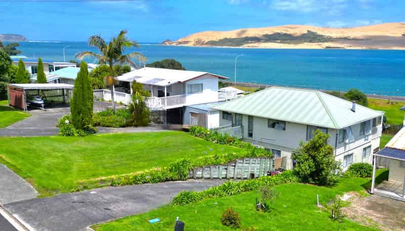 57 Fairlie Crescent, Opononi