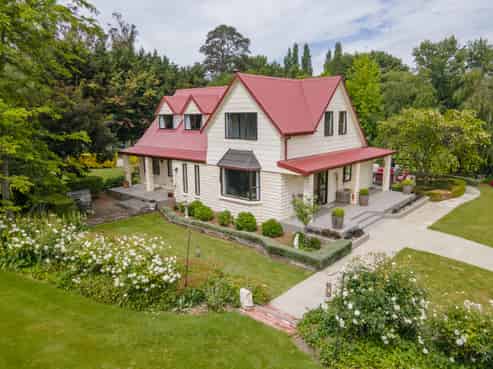 76 Chapel Road, Hadlow