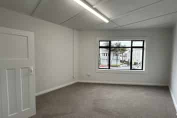 Savills - Jervois Road Refurbishment