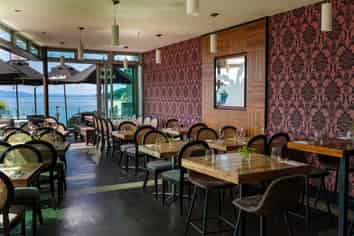  Secure and High Profile Restaurant  Business - Red Crab