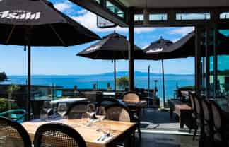  Secure and High Profile Restaurant  Business - Red Crab