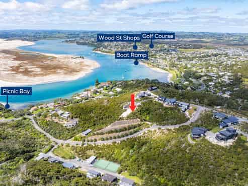 33 Surf Road, Mangawhai Heads