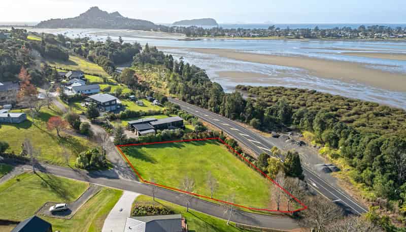 2 Aldermen Lane, Tairua