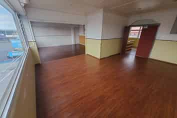 390M² LARGE OPEN-PLAN
