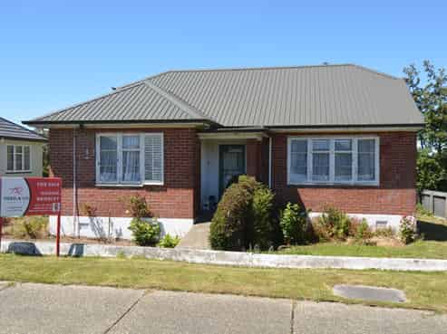 101 Islington Street, Turnbull Thomson Park