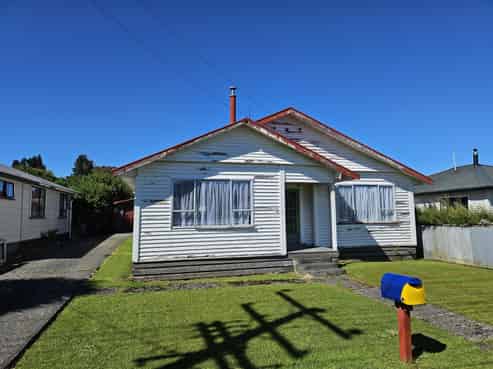 51 Inverness Street, Dunollie