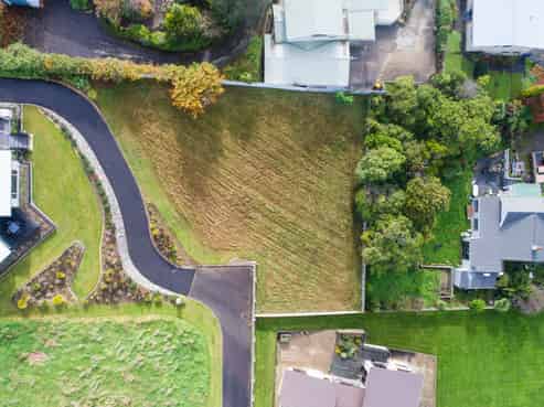 6 Debonair Court, Feilding