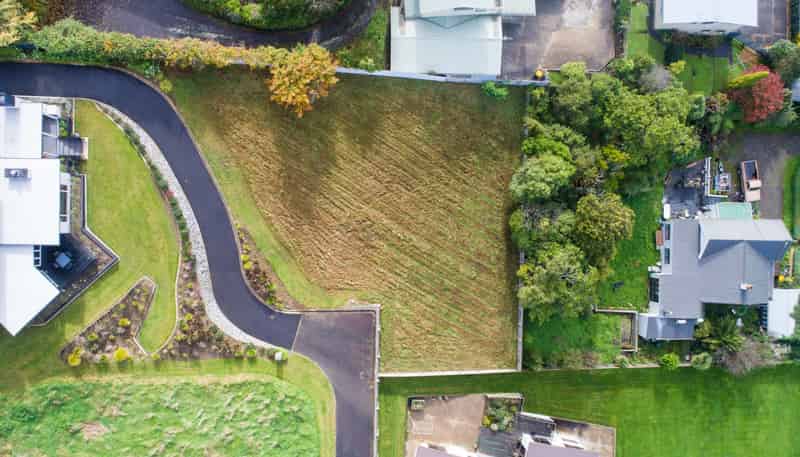6 Debonair Court, Feilding