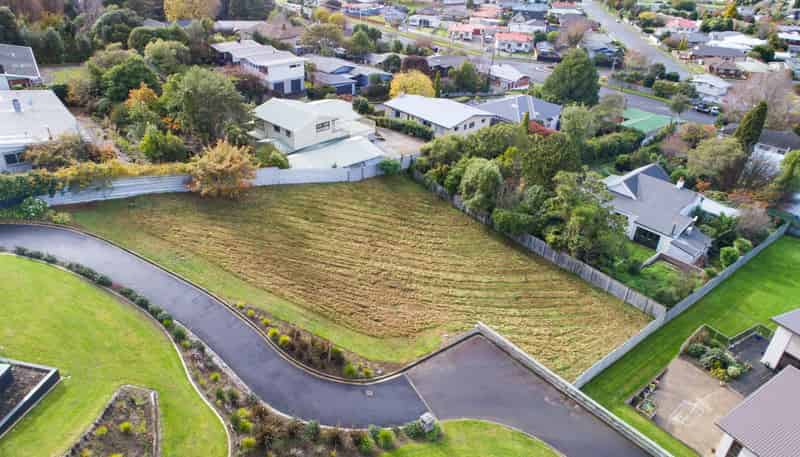 6 Debonair Court, Feilding