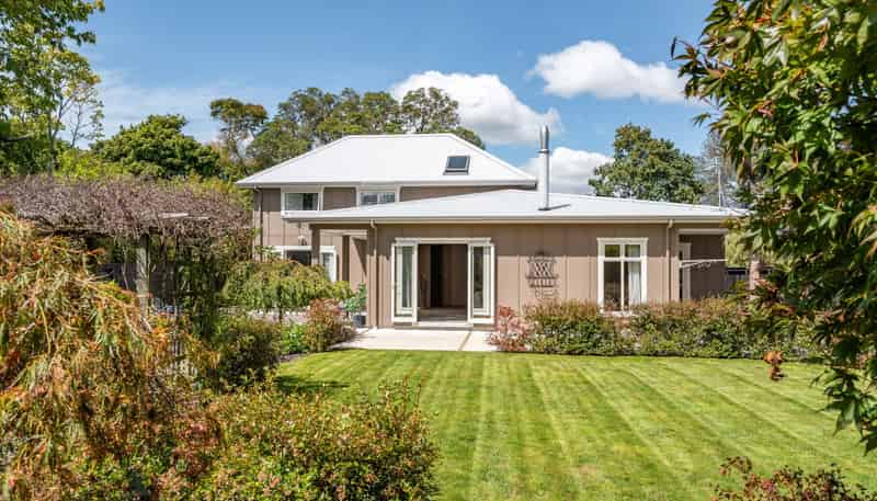 17B Jellicoe Street, Greytown