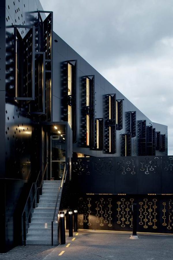PRISTINE PONSONBY PREMISES