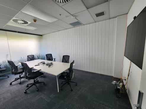 Spacious Onehunga office