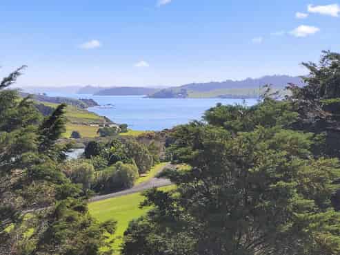 144 Takahoa Drive, Kaiwaka