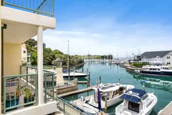 30 Harbour Village Drive, Gulf Harbour