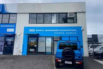 Located in iconic Frankton