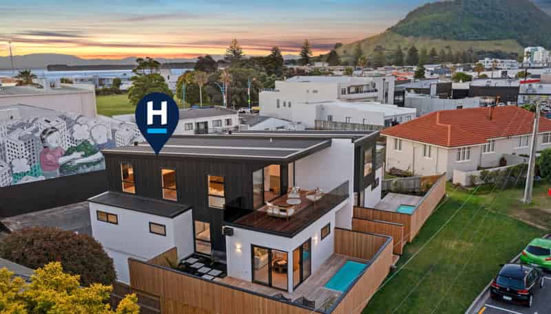 12B Pitau Road, Mount Maunganui
