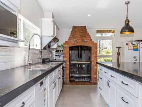 76 Brookdale Road, Coatesville