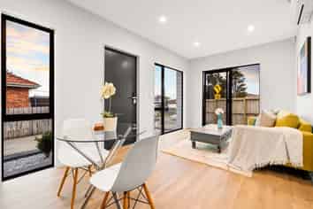 Auckland - Address withheld