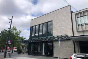 Top Quality Space in Great Location