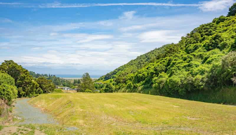60 Saddleback Road, Atawhai