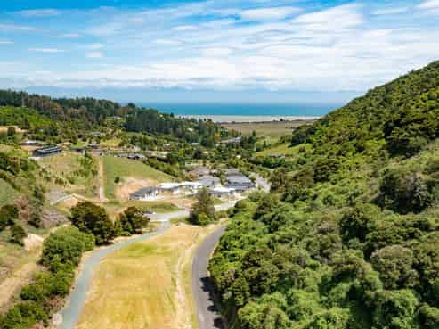 60 Saddleback Road, Atawhai
