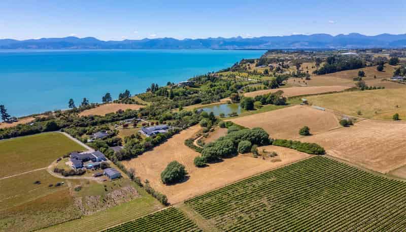 50  Cliff Road, Tasman