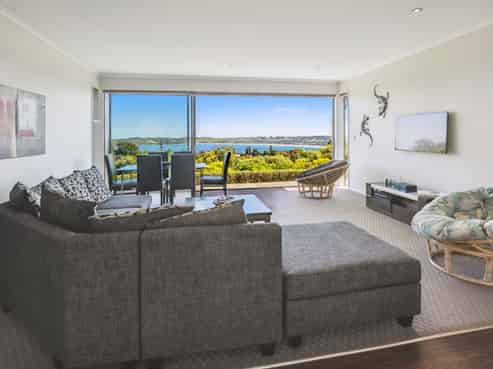 136 Ti Point Rd, Leigh