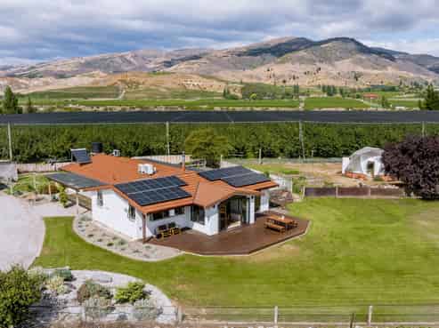 94 Pearson Road, Cromwell