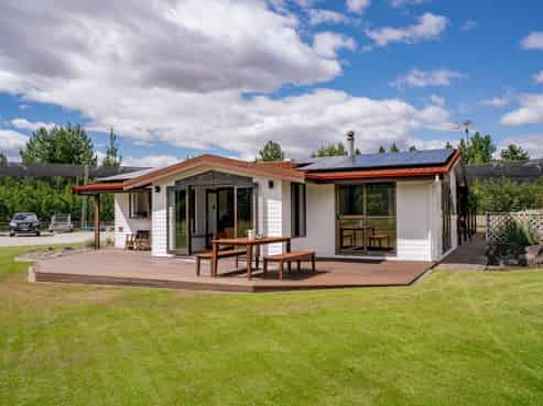 94 Pearson Road, Cromwell