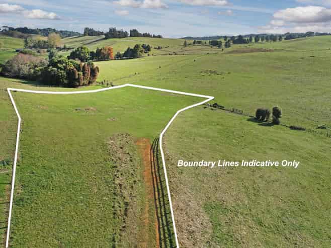 1739A Ponga Road, Hunua