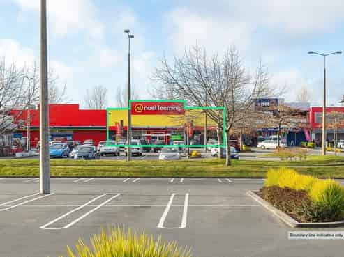  Large Format Northwood Supa Centre
