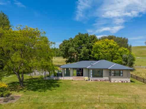 227 Tipapakuku Road, Dannevirke