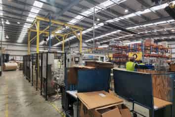 High Quality Warehouse with Yard