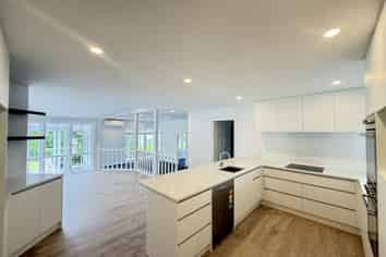 14-18 Amreins Rd, Waitakere