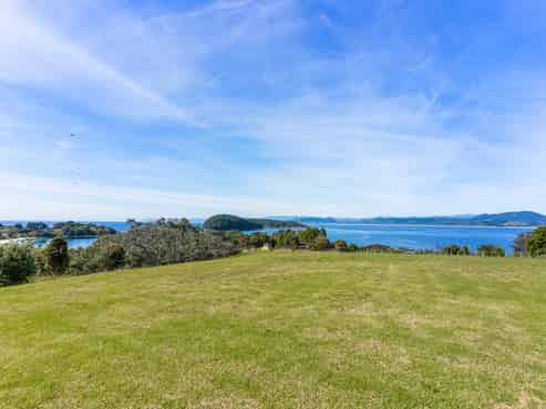 193 Pacific Ocean, Pauanui