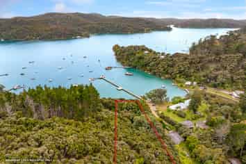4 Schoolhouse Bay Road, Kawau Island