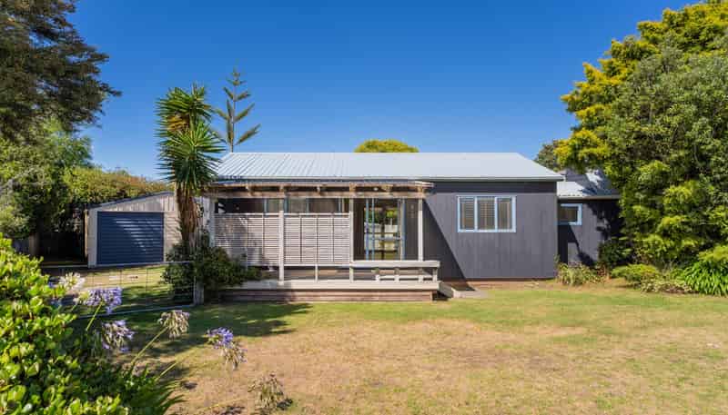 113 Manuka Place, Matarangi