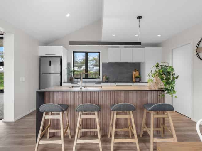  Helicopter House Build 2025, Nelson