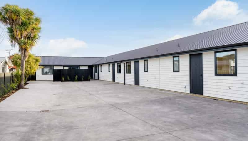 44 Church Street, Mosgiel