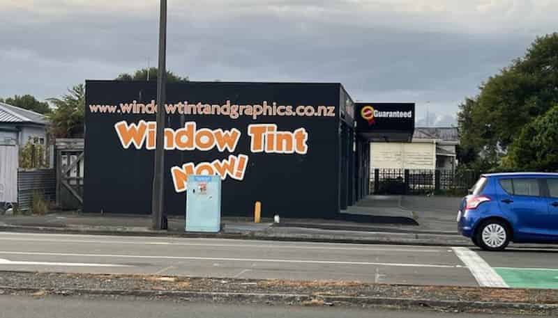 694 Pioneer Highway, Takaro