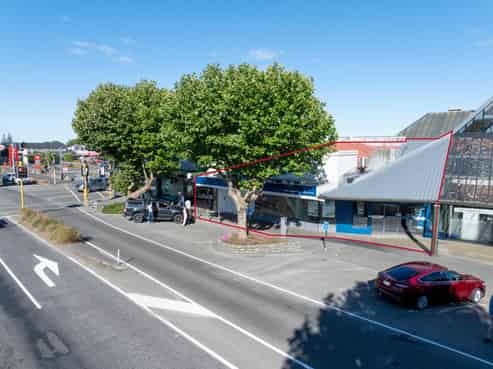 Levin’s Premier Commercial Lease Opportunity