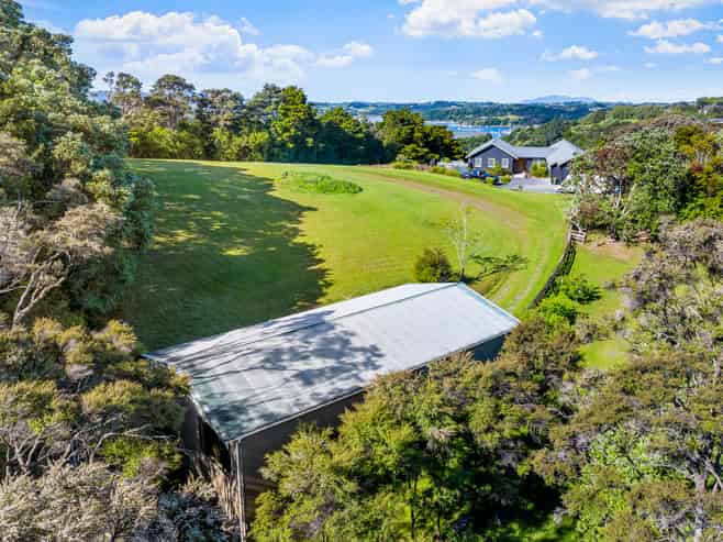 Auckland - Address withheld
